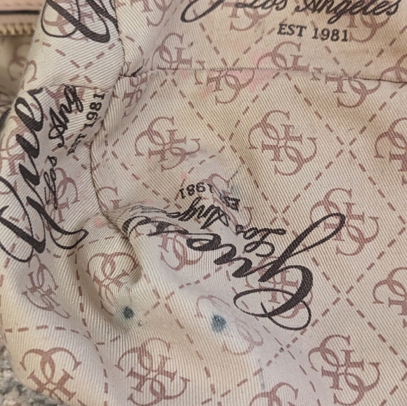 Guess Juliana Satchel - Picture 9 of 11